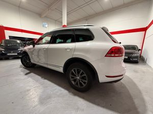 Volkswagen Touareg Premium 3.0 V6 TDI 245 CV BlueMotion Technology 4Motion Tiptronic - Foto 6