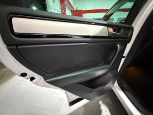 Volkswagen Touareg Premium 3.0 V6 TDI 245 CV BlueMotion Technology 4Motion Tiptronic - Foto 18