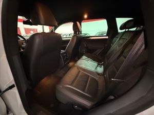 Volkswagen Touareg Premium 3.0 V6 TDI 245 CV BlueMotion Technology 4Motion Tiptronic - Foto 9