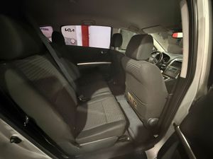 Toyota Corolla Verso Luna 2.2 D-4D 136 CV - Foto 16