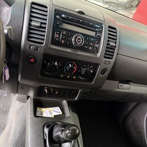 Nissan Navara 2.5dCi (171 CV) XE Doble Cabina 4x4 - Foto 19