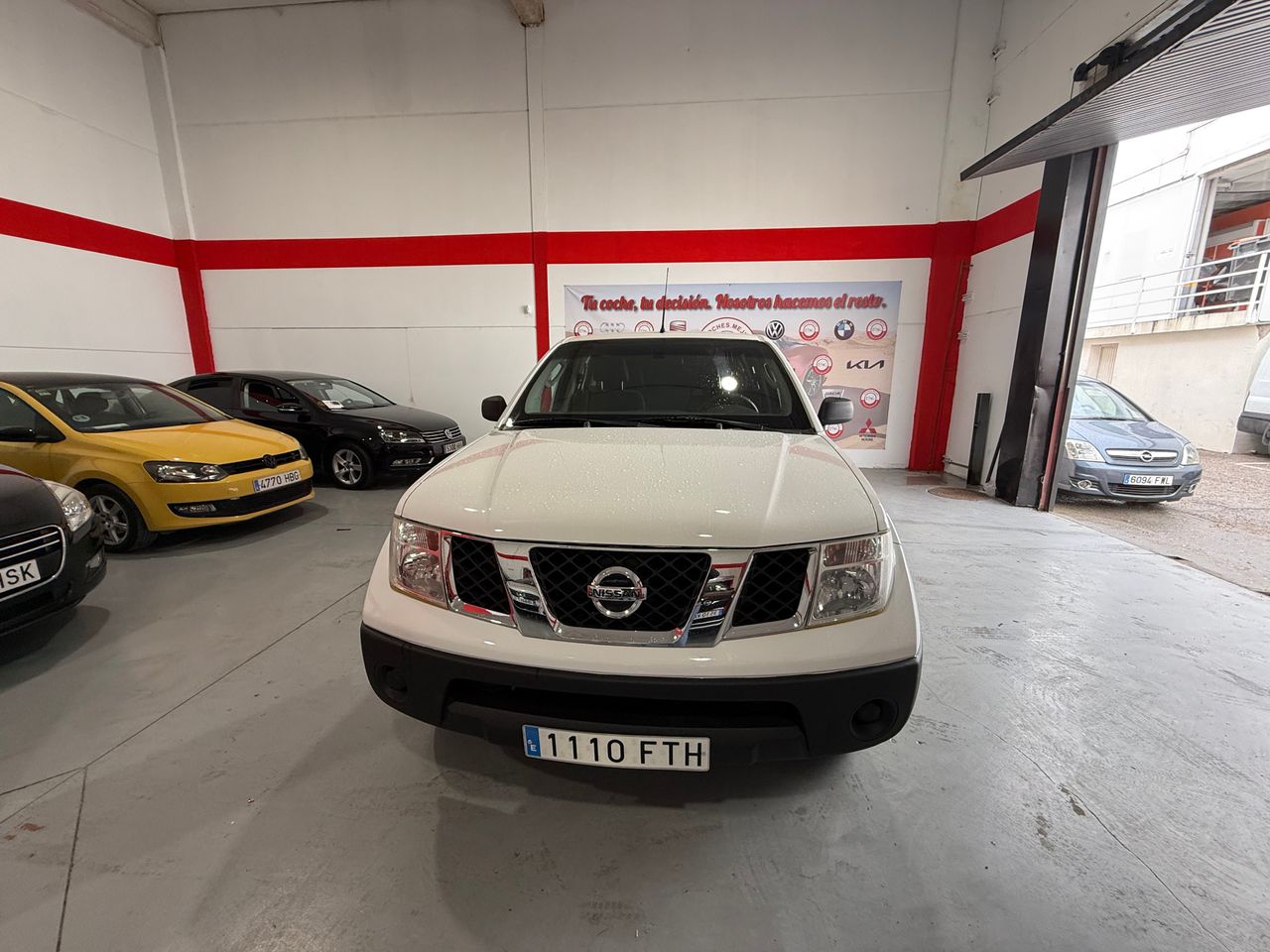 Nissan Navara 2.5dCi (171 CV) XE Doble Cabina 4x4 - Foto 1