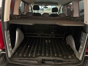 Peugeot Partner Nuevo  Tepee Confort HDi 90 - Foto 9