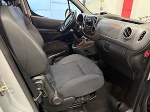 Peugeot Partner Nuevo  Tepee Confort HDi 90 - Foto 11