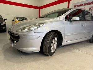 Peugeot 307 5p XS+ 1.4 16v - Foto 3