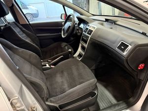 Peugeot 307 5p XS+ 1.4 16v - Foto 15