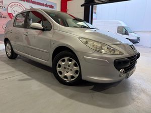 Peugeot 307 5p XS+ 1.4 16v - Foto 3