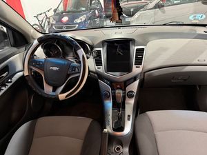 Chevrolet Cruze 1.8 LT Aut. 4P - Foto 10