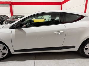 Renault Megane Mégane Coupé Dynamique dCi 110 CV eco2 - Foto 3