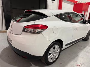 Renault Megane Mégane Coupé Dynamique dCi 110 CV eco2 - Foto 6