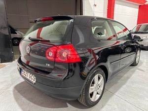 Volkswagen Golf 3p GT Sport 1.4 TSI 122 CV - Foto 6
