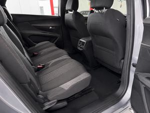 Peugeot 5008 Allure BlueHDi 130 S&S - Foto 17