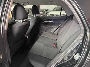 Toyota Auris 5p 1.33 VVT-i Active - Foto 9