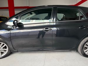 Toyota Auris 5p 1.33 VVT-i Active - Foto 3