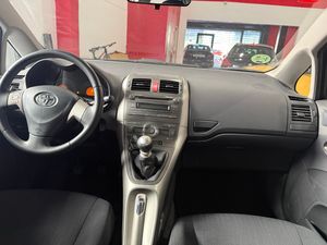 Toyota Auris 5p 1.33 VVT-i Active - Foto 13