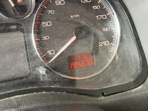 Peugeot 307 5p XS 1.6 HDI 90 - Foto 10