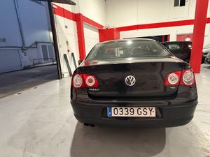 Volkswagen Passat Edition Plus 2.0 TDI CR 110 CV DPF - Foto 7