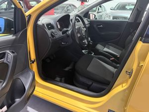 Volkswagen Polo 5p Advance 1.6 TDI 90 CV - Foto 14