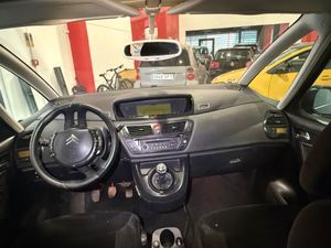 Citroën C4 Picasso HDi 110 FAP Exclusive - Foto 11