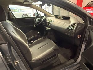 Citroën C4 5p 1.4i 16v 90cv LX - Foto 16