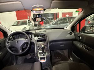 Peugeot 5008 Active 1.6 e-HDi 115 CMP Blue Lion 7 plazas - Foto 10