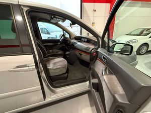 Citroën C8 2.2i 16v Premier - Foto 14