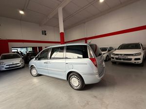 Lancia Phedra 2.0 JTD 16V 120 CV - Foto 8