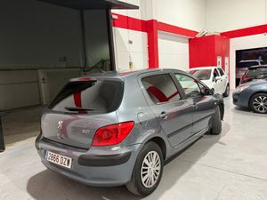 Peugeot 307 5p XS+ 1.6 16v - Foto 6