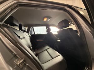 BMW Serie 3 318d Touring - Foto 15