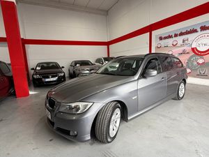 BMW Serie 3 318d Touring - Foto 3