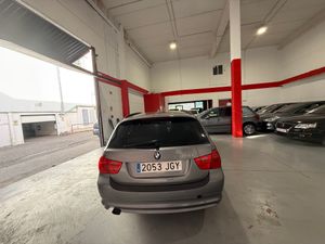 BMW Serie 3 318d Touring - Foto 6