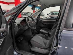 Opel Meriva Cosmo 1.7 CDTi 100 CV - Foto 5