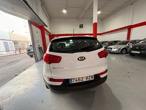 Kia Sportage 1.6 GDi 135 CV Basic 4x2 KIA SPORTAGE 1.6 GDI 135 CV 4X2 - Foto 7