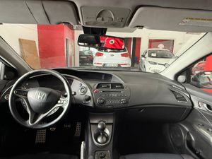 Honda Civic 5p 2.2 i-CTDi Executive HONDA CIVIC 2.2 i-CTDi EXECUTIVE 5P 140 CV 6V - Foto 9