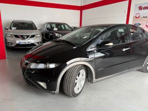 Honda Civic 5p 2.2 i-CTDi Executive HONDA CIVIC 2.2 i-CTDi EXECUTIVE 5P 140 CV 6V - Foto 3