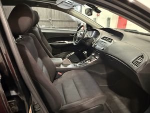 Honda Civic 5p 2.2 i-CTDi Executive HONDA CIVIC 2.2 i-CTDi EXECUTIVE 5P 140 CV 6V - Foto 13