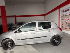 Renault Clio Clio 5p 1.5 dCi 85/86 CV eco2 RENAULT CLIO 1.5 DCI 86 CV ECO2 - Foto 7