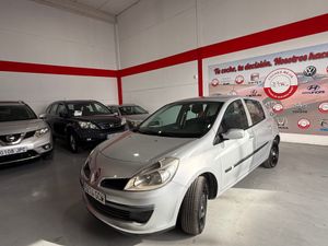 Renault Clio Clio 5p 1.5 dCi 85/86 CV eco2 RENAULT CLIO 1.5 DCI 86 CV ECO2 - Foto 8