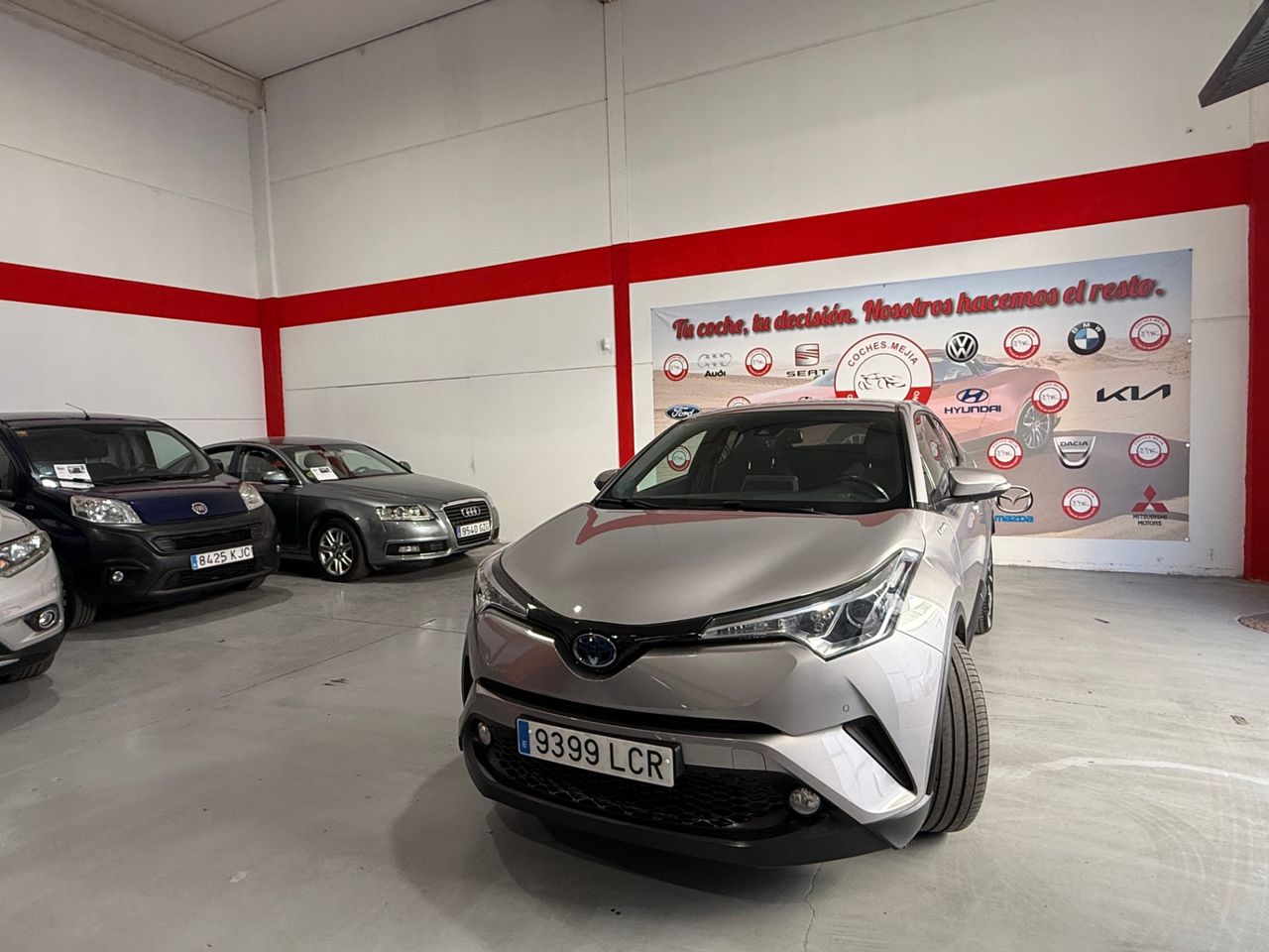 Toyota C-HR 125H Advance Plus Toyota C-HR 1.8 125H Advance Pack Plus Hybrid 2019 | Etiqueta ECO | - Foto 1