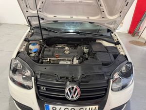 Volkswagen Golf 3p Sport 1.4 TSI 122 CV Volkswagen Golf V 1.4 TSI GT Sport de 122 CV, gasolina - Foto 13