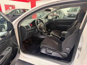 Volkswagen Golf 3p Sport 1.4 TSI 122 CV Volkswagen Golf V 1.4 TSI GT Sport de 122 CV, gasolina - Foto 8