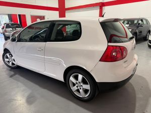 Volkswagen Golf 3p Sport 1.4 TSI 122 CV Volkswagen Golf V 1.4 TSI GT Sport de 122 CV, gasolina - Foto 6