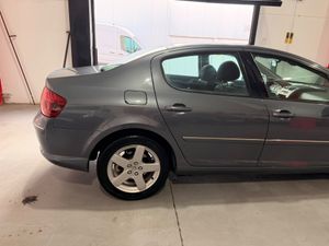 Peugeot 407 Sport 2.0 Peugeot 407 2.0 16V gasolina de 140 CV, berlina amplia - Foto 7