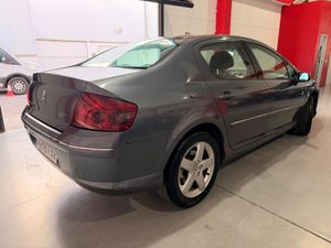 Peugeot 407 Sport 2.0 Peugeot 407 2.0 16V gasolina de 140 CV, berlina amplia - Foto 3