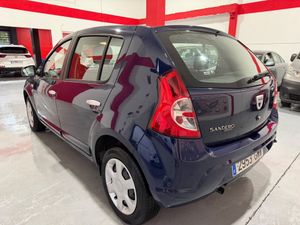 Dacia Sandero Laureate 1.2 16v 75 CV Dacia Sandero 1.2 16V gasolina, compacto, amplio y sencillo de mantener, ideal para ciudad, - Foto 6