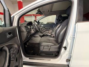 Ford Kuga Titanium S 2.0 TDCi 140 CV 4WD Ford Kuga 2.0 TDCi Titanium S 4WD, SUV diésel de 140 CV, amplio, - Foto 15