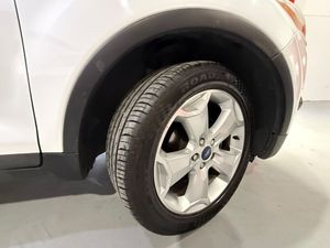 Ford Kuga Titanium S 2.0 TDCi 140 CV 4WD Ford Kuga 2.0 TDCi Titanium S 4WD, SUV diésel de 140 CV, amplio, - Foto 18