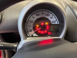 Toyota Aygo 3p 1.0 VVT-i Live - Foto 10