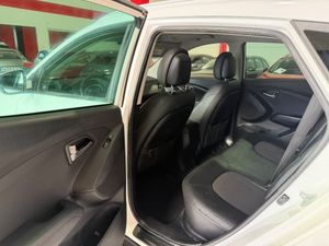 Hyundai Tucson 1.7 CRDi 85 kW Hyundai ix35 1.7 CRDi Tecno 4x2 - Foto 12