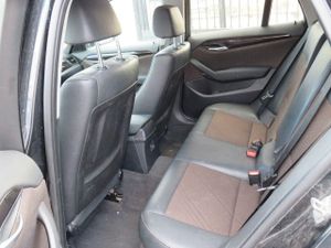 BMW X1 sDrive18d  - Foto 20